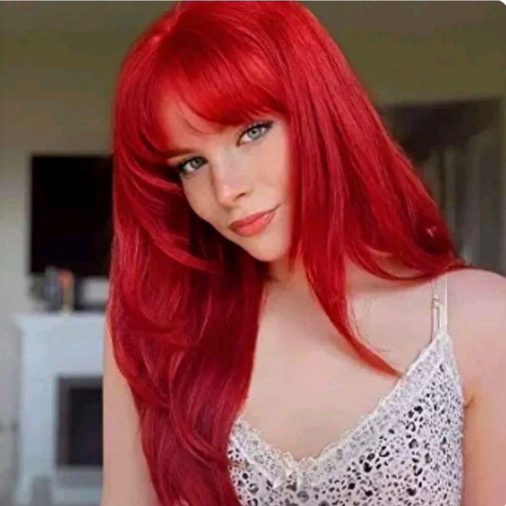 Womens Red C Part Bang 22" Red Wavy Wig New with tags